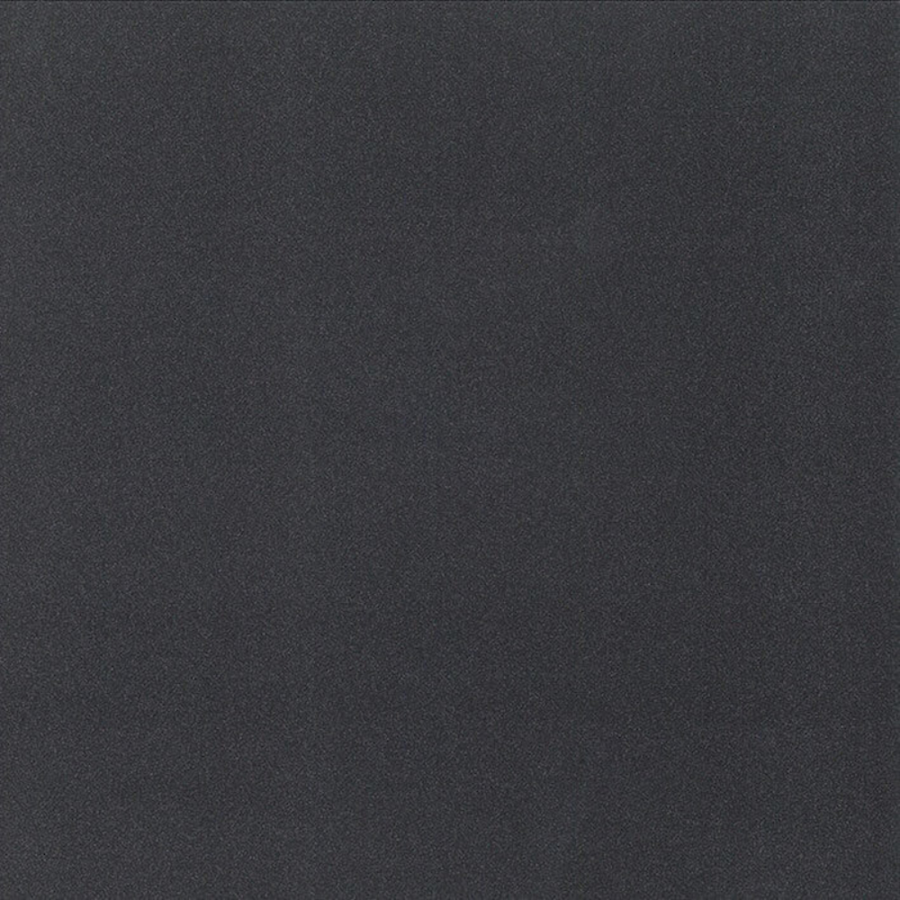 978995275-1.jpg